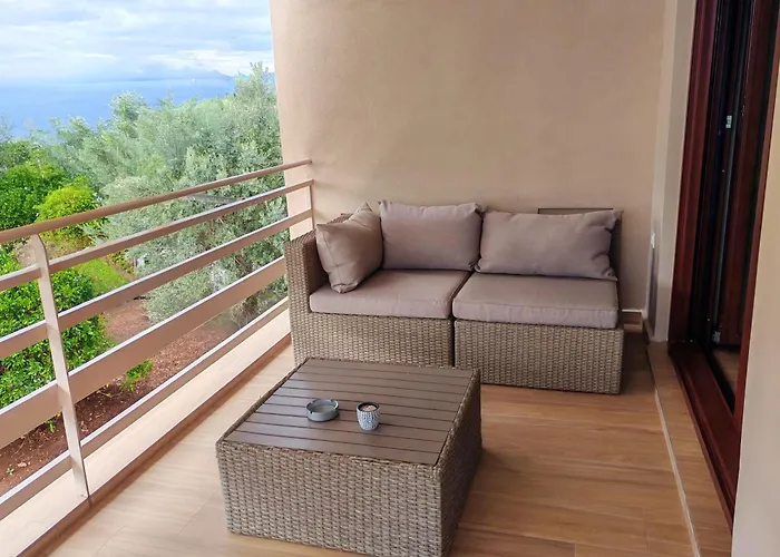 Cyclopean View Нафплион