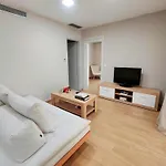 公寓 Cyclopean View 纳夫普利翁