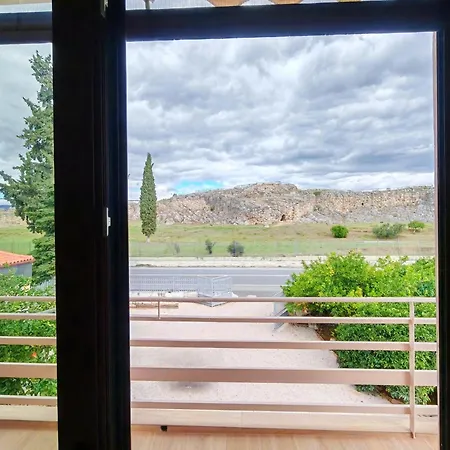 Cyclopean View Apartman *